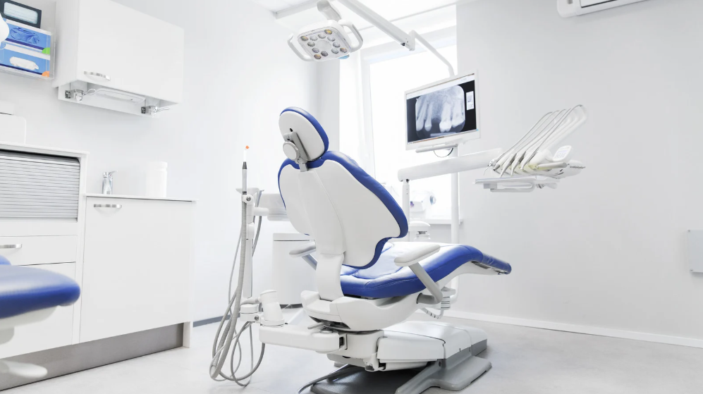 Family Dental Care, a dentist near Fort Leavenworth, at 502 Shawnee St in Leavenworth, KS